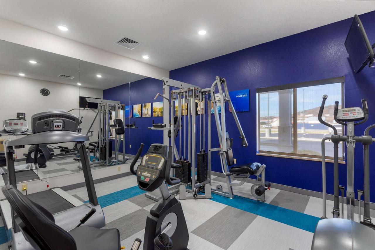 Comfort Inn & Suites Cave City Esterno foto